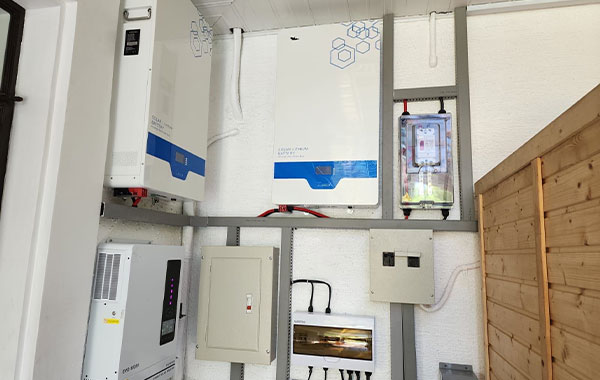 14 ensembles de système d'énergie solaire hors réseau de 10KW aux Philippines