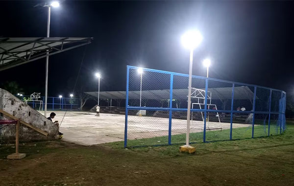 Réussir la mise en œuvre d'un projet municipal (lampadaires solaires) au Pérou