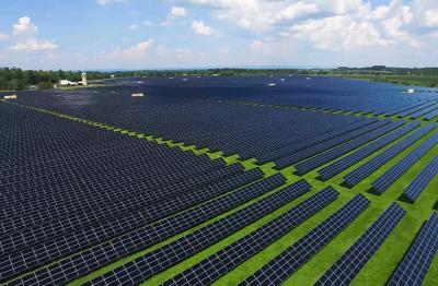 Considérer les facteurs météorologiques et environnementaux: accessoires pour l'installation de panneaux solaires