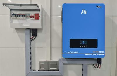 Autonomisation des entreprises: systèmes hybrides d'inverseur solaire pour applications commerciales