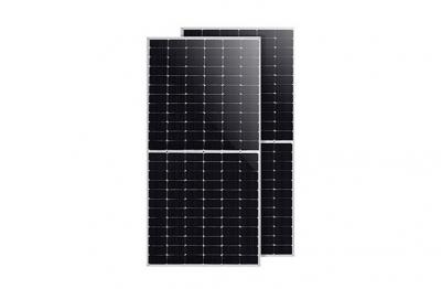 Les panneaux solaires et les accessoires mènent un nouveau chapitre dans la vie hors réseau