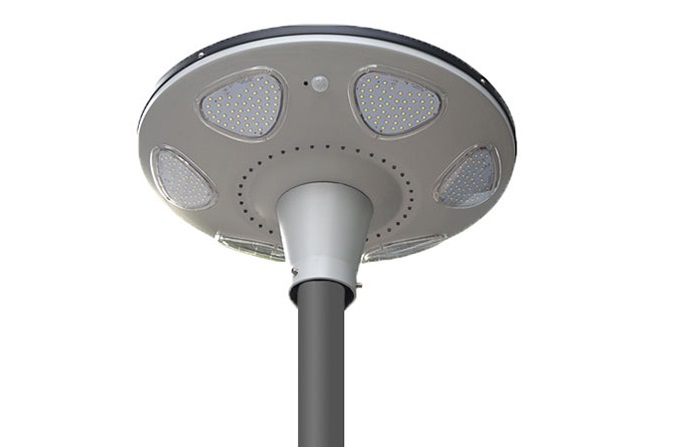 Lumières solaires de jardin à télécommande: Caractéristiques de l'éclairage de cour de maison