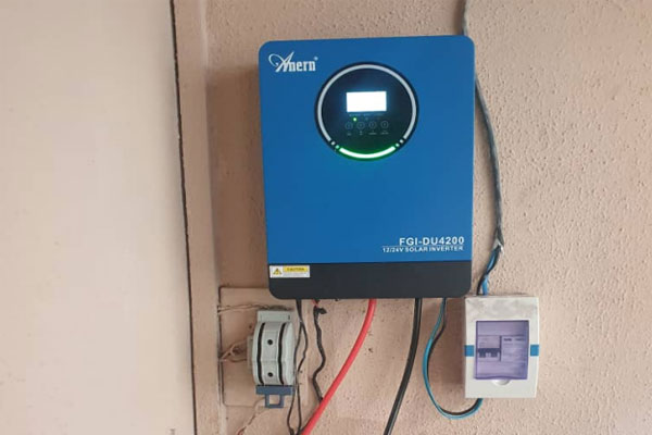 Onduleurs hybrides Anern 4.2KW au Nigeria