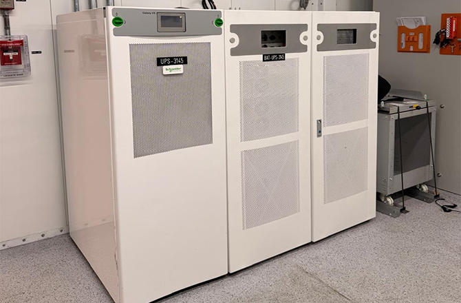 Étude de cas du projet de stockage d'énergie Anern en Équateur : solution de batterie au lithium de 128 kWh