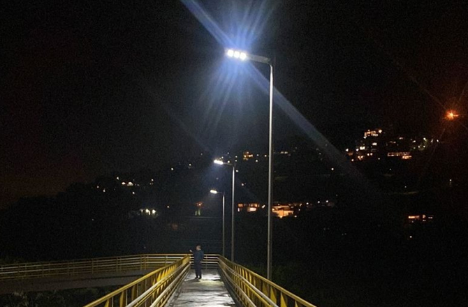 200 ensembles de projets de lampadaires solaires en Colombie
