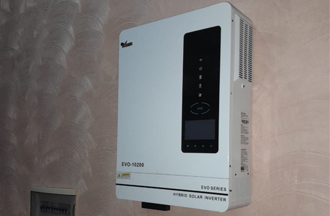 Installation d'onduleurs solaires Anern EVO 10,2 kW au Mali